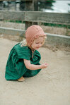 Зелена лляна дитяча сукня вільного крою з цільнокроєним рукавом