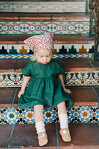 Зелена лляна дитяча сукня вільного крою з цільнокроєним рукавом