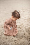 Світло-коричнева лляна дитяча сукня з карманами