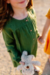 Зелена лляна дитяча сукня з кишенями